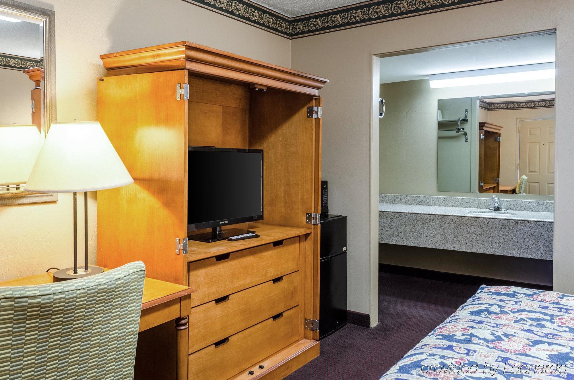 Rodeway Inn Indianola Luaran gambar