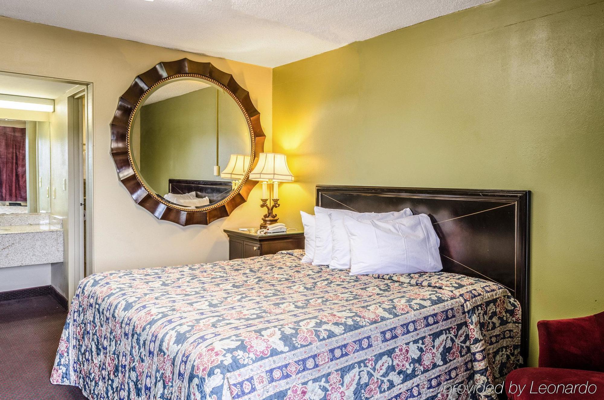 Rodeway Inn Indianola Luaran gambar