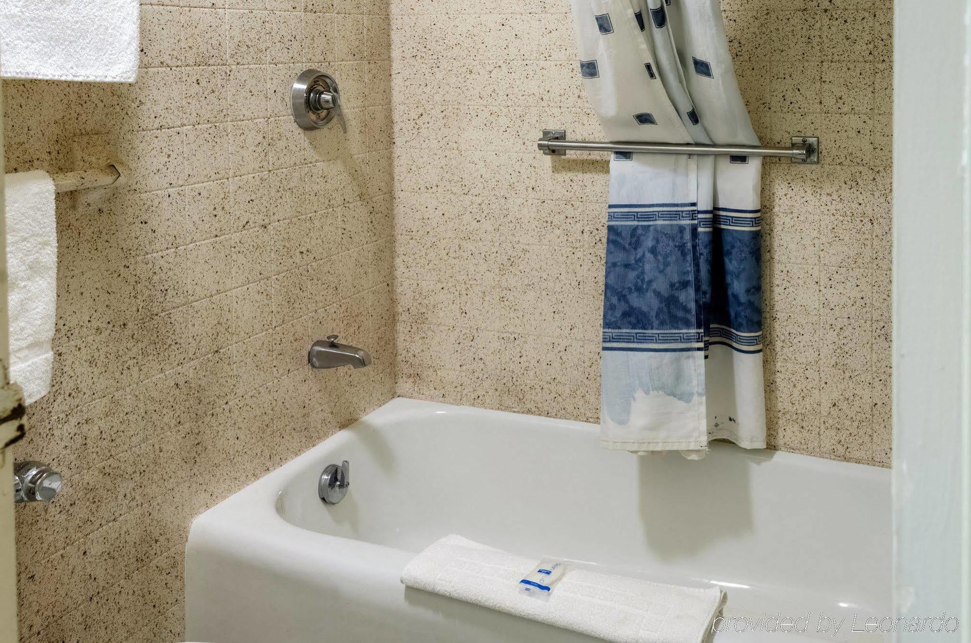 Rodeway Inn Indianola Luaran gambar