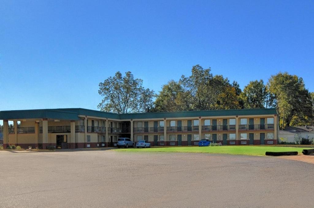Rodeway Inn Indianola Luaran gambar